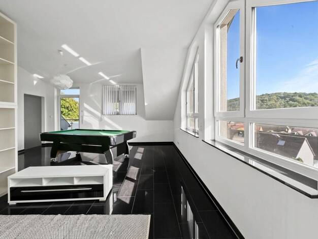 Einfamilienhaus zum Kauf 699.000 € 10 Zimmer 266,8 m² 1.071 m² Grundstück Sennfeld Adelsheim 74740
