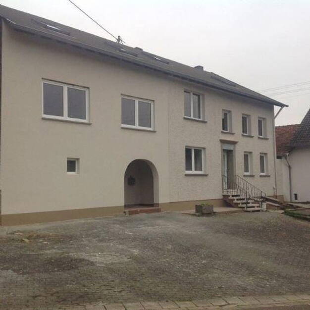 Doppelhaushälfte zur Miete 1.220 € 6 Zimmer 244 m² 400 m² Grundstück frei ab 01.09.2025 Oberesch Rehlingen-Siersburg 66780
