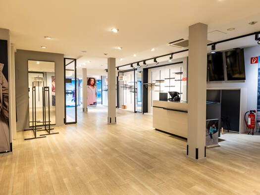 Laden zur Miete 2.000 € 170 m² Verkaufsfläche Mitte Delmenhorst 27749