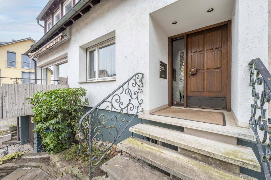Einfamilienhaus mit Potential in Weinstadt-Schnait 