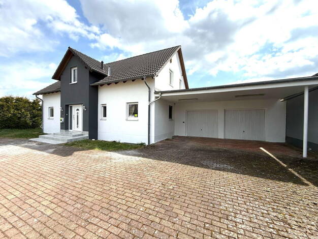 Einfamilienhaus zum Kauf provisionsfrei 318.000 € 7 Zimmer 205 m² 1.124 m² Grundstück Birkenstr. 4 Großlittgen 54534