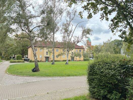 Wohnung zum Kauf 285.000 € 2 Zimmer 46 m² Geschoss 1/2 frei ab sofort Zehlendorf Berlin 14169