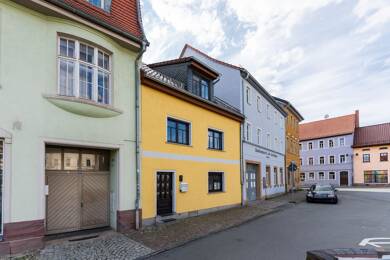 Einfamilienhaus zum Kauf 240.000 € 5 Zimmer 180 m² 209 m² Grundstück Bürgel Bürgel 07616