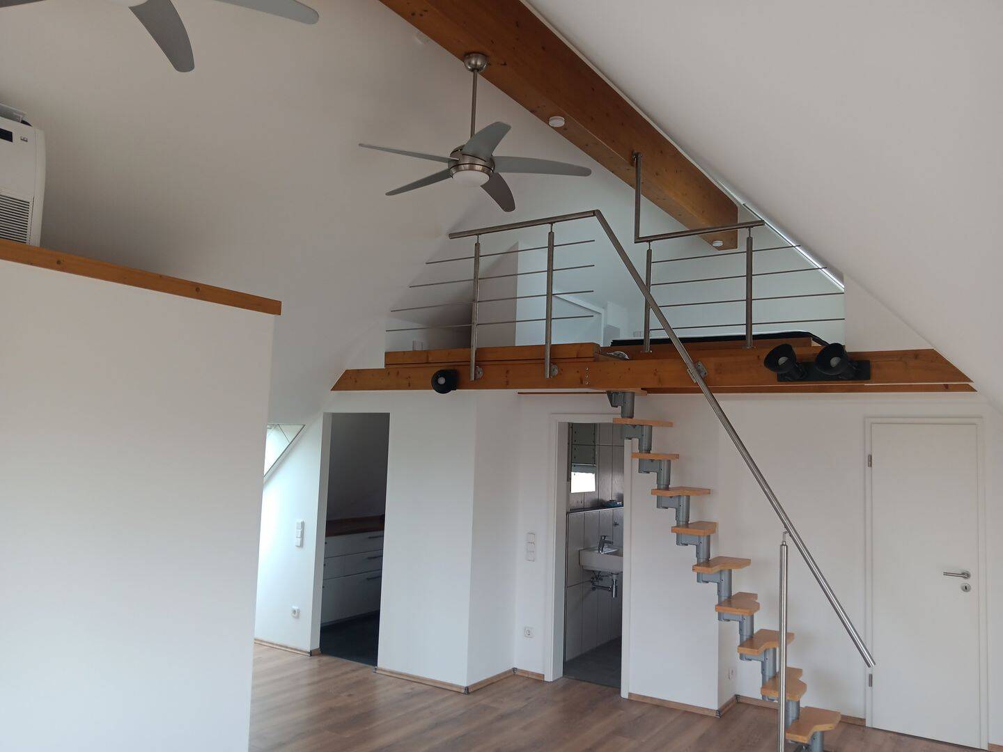 Studio zur Miete, Düsseldorf