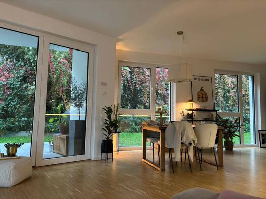 Terrassenwohnung zur Miete 1.225 € 2 Zimmer 75 m² Geschoss 1/4 frei ab 18.10.2026 Aachen Aachen - Mitte 52072