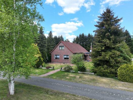 Einfamilienhaus zum Kauf 205.000 € 5 Zimmer 130 m² 9.840 m² Grundstück Meinersfehn Uplengen / Stapeler Moor 26670