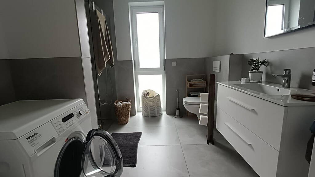 Wohnung zur Miete 730 € 2 Zimmer 63 m² 1. Geschoss frei ab 01.07.2026 Brölstraße 72 Waldbröl 51545