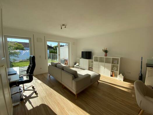 Terrassenwohnung zur Miete 600 € 1 Zimmer 45 m² Geschoss EG/1 frei ab 01.08.2026 Asbach-Bäumenheim 86663