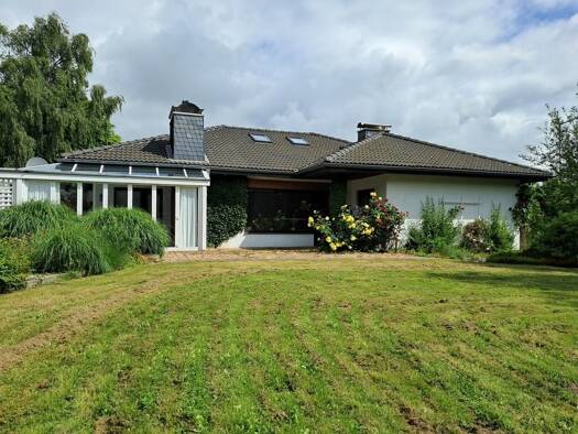 Bungalow zum Kauf 310.000 € 5 Zimmer 131 m² 1.685 m² Grundstück Norderstapel 25879