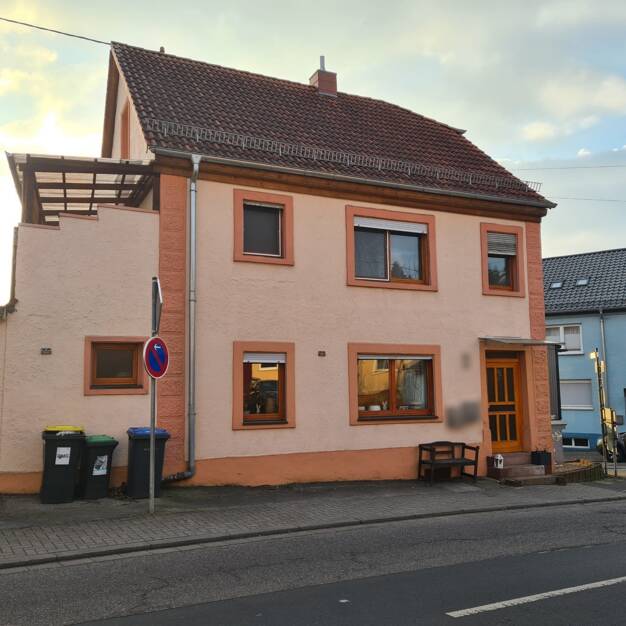Mehrfamilienhaus zum Kauf 170.000 € 10 Zimmer 175 m² 221 m² Grundstück Hüttigweiler Illingen 66557