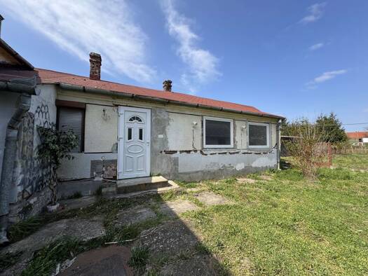Einfamilienhaus zum Kauf 116.000 € 2,5 Zimmer 93 m² 2.362 m² Grundstück frei ab sofort utca Gyékényes 8851