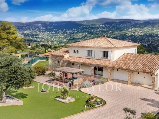 Villa zum Kauf 1.199.000 € 6 Zimmer 251 m² 2.951 m² Grundstück Est Peymeinade 06530