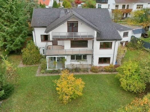 Einfamilienhaus zum Kauf 680.000 € 11 Zimmer 270 m² 796 m² Grundstück frei ab sofort Pfaffenwiesbach Wehrheim 61273