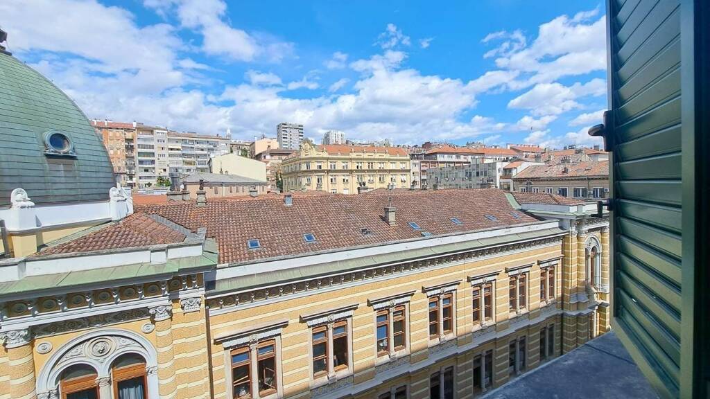 Wohnung zum Kauf 300.000 € 4 Zimmer 133 m² Rijeka 51000