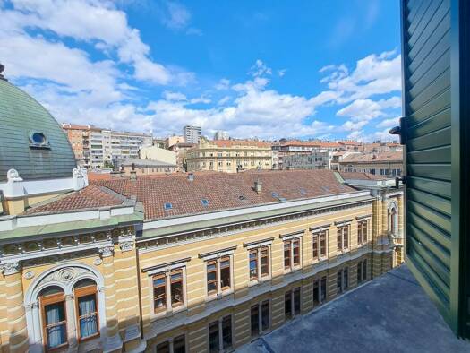 Wohnung zum Kauf 300.000 € 4 Zimmer 133 m² Rijeka 51000