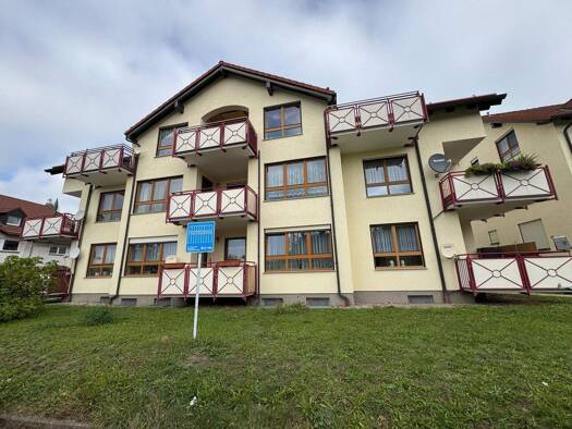 Wohnung zum Kauf 115.000 € 3 Zimmer 74,2 m² EG Unterwellenborn 07333