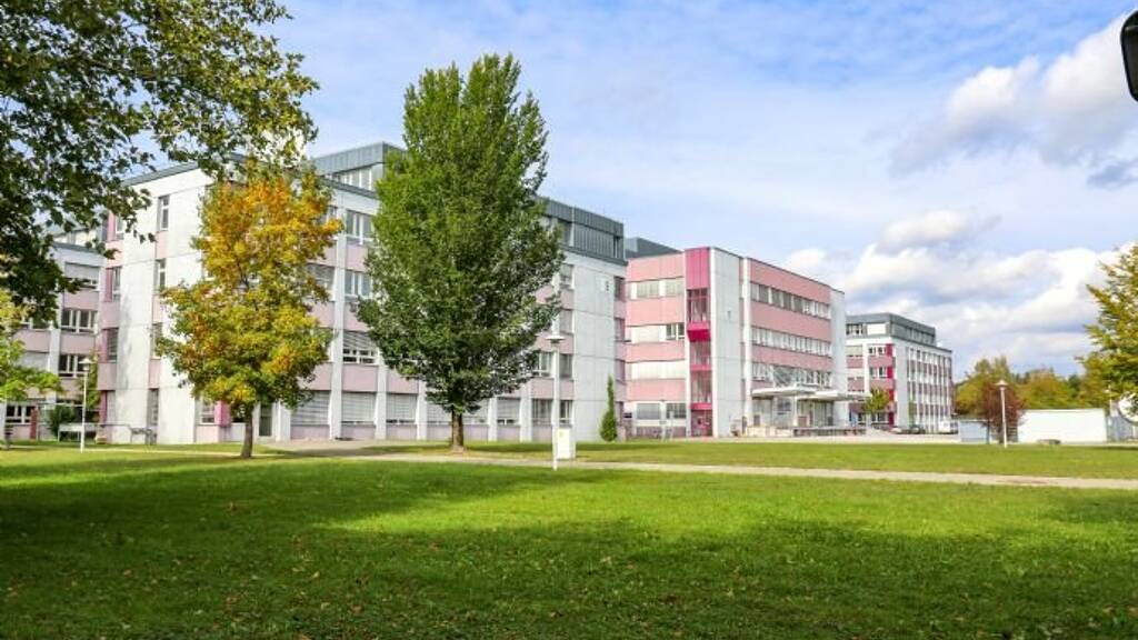 Bürofläche zur Miete provisionsfrei 440 m² Bürofläche teilbar ab 200 m² Graf-von-Soden-Straße 1 Immenstaad Immenstaad am Bodensee 88090