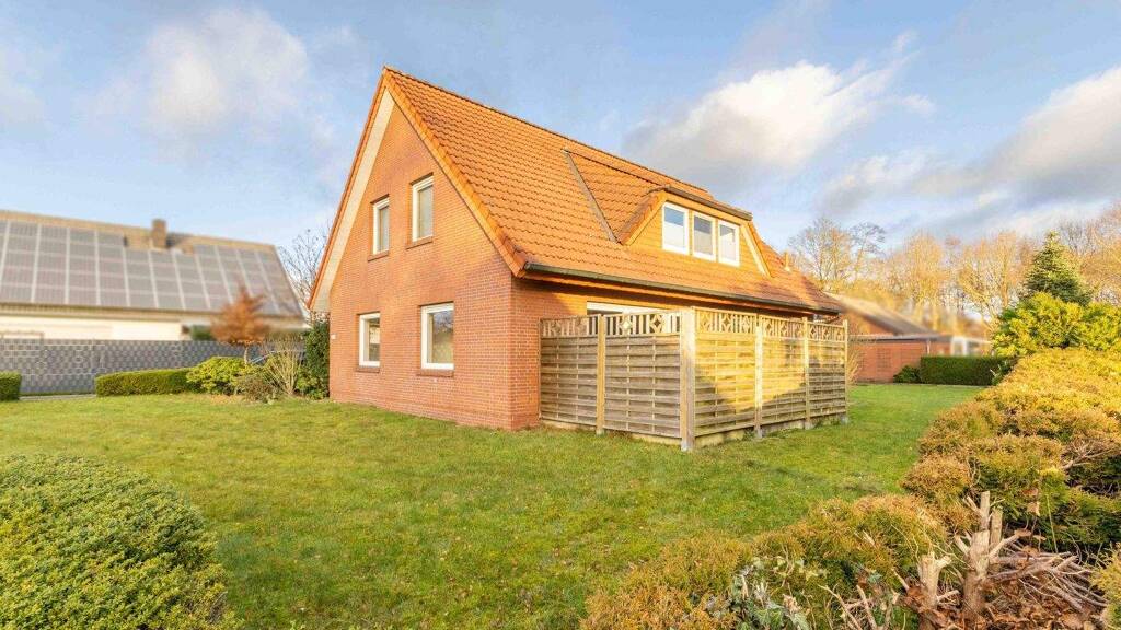 Mehrfamilienhaus zum Kauf 319.000 € 6 Zimmer 155 m² 830 m² Grundstück Rhaudermoor Rhauderfehn 26817