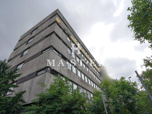 Bürofläche zur Miete 1.400 m² Bürofläche teilbar ab 1.400 m² Frankfurt 60385