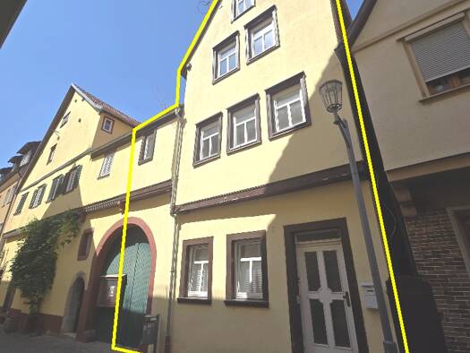 Stadthaus zum Kauf provisionsfrei 72.000 € 5 Zimmer 132 m² 136 m² Grundstück frei ab sofort Karlstadt 97753