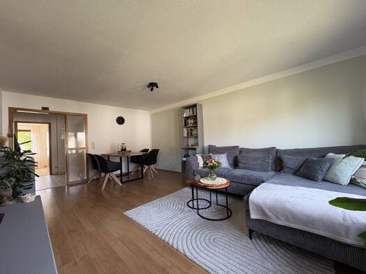 Wohnung zur Miete 672 € 2 Zimmer 58,9 m² 1. Geschoss frei ab 01.12.2026 Hohenheimer Straße 117 Aldingen Remseck am Neckar 71686