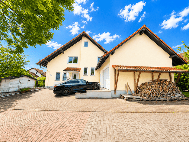 Haus zum Kauf 698.000 € 10 Zimmer 318,1 m² 692 m² Grundstück Oberkleen Langgöns 35428