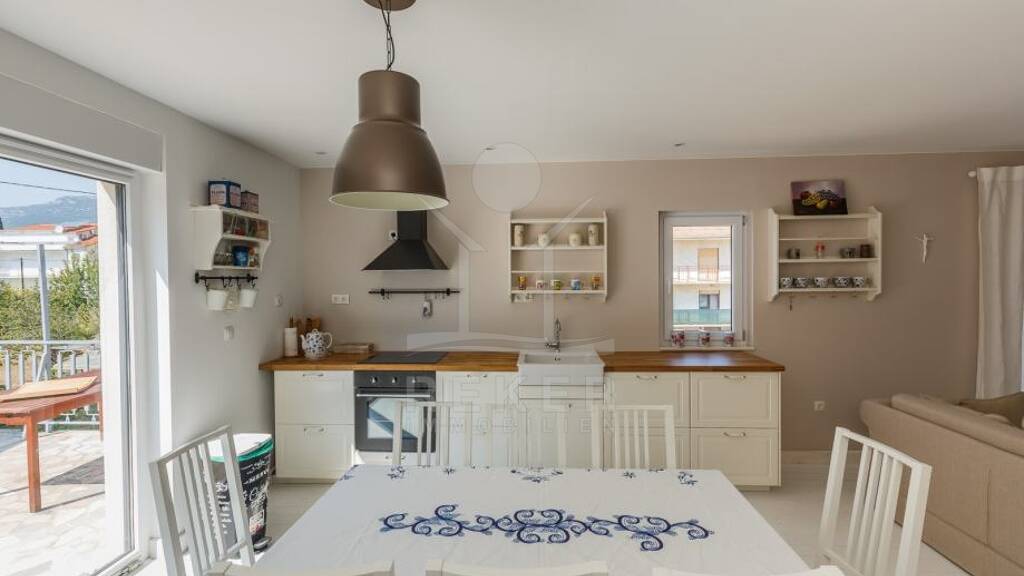 Wohnung zum Kauf 375.000 € 4 Zimmer 139 m² 1. Geschoss Kastela