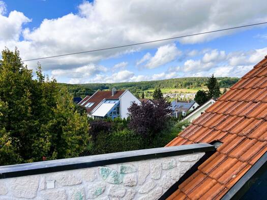 Wohnung zur Miete 1.200 € 3,5 Zimmer 110 m² 1. Geschoss frei ab 01.11.2025 Ahornweg 1 Ostelsheim 75395