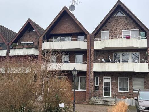 Haus zum Kauf 395.000 € 9 Zimmer 180 m² 228 m² Grundstück frei ab sofort Neukirchen Neukirchen-Vluyn 47506