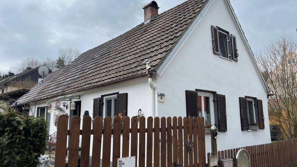 Einfamilienhaus zum Kauf 249.000 € 4,5 Zimmer 100 m² 200 m² Grundstück frei ab 01.11.2026 Binswangen 86637