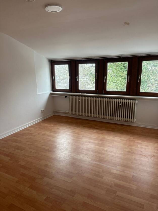 Wohnung zur Miete 414 € 2,5 Zimmer 55,9 m² Dachgeschoss, 3. Geschoss frei ab sofort Hohe Luft 2 Wahlbezirk 07 Itzehoe 25524