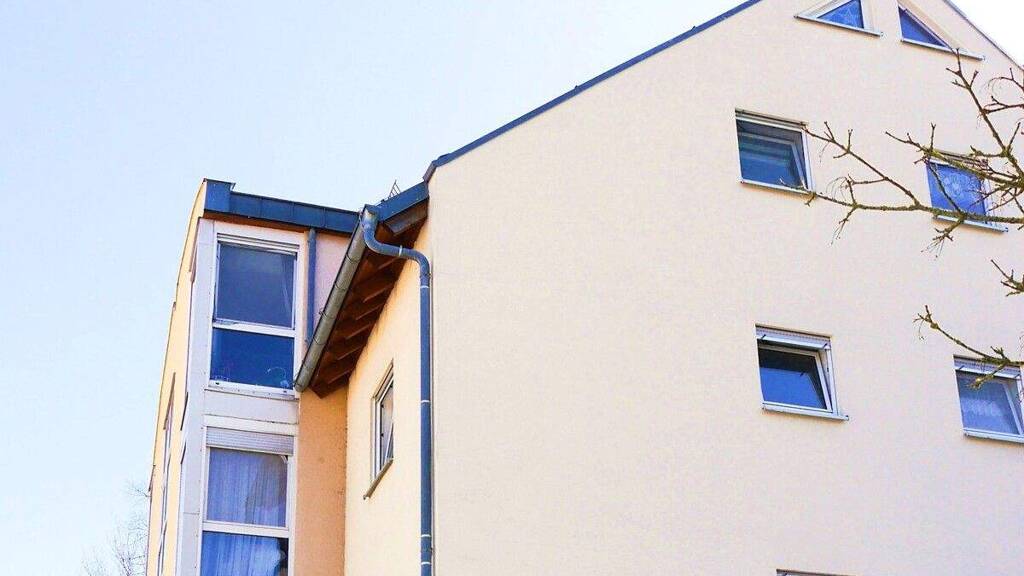 Wohnung zum Kauf 79.900 € 3 Zimmer 75 m² Limbach-Oberfrohna 09212