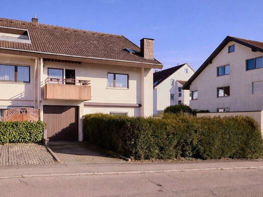 Doppelhaushälfte zum Kauf 649.000 € 6 Zimmer 219 m² 272 m² Grundstück Oeffingen Fellbach 70736