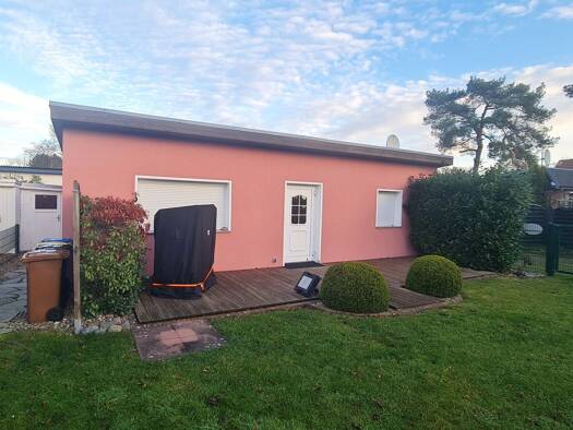 Bungalow zur Miete 1.195 € 3 Zimmer 70 m² 300 m² Grundstück frei ab 01.09.2026 Diedrichshagen Nordwest 1 18119