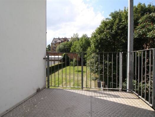 Studio zur Miete 220 € 1 Zimmer 39,8 m² 1. Geschoss frei ab 03.08.2026 Heubnerstraße 45 Hammervorstadt Plauen 08523