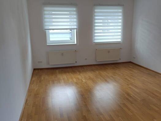 Wohnung zur Miete 848 € 3 Zimmer 81 m² EG Cuxhaven Cuxhaven 27472