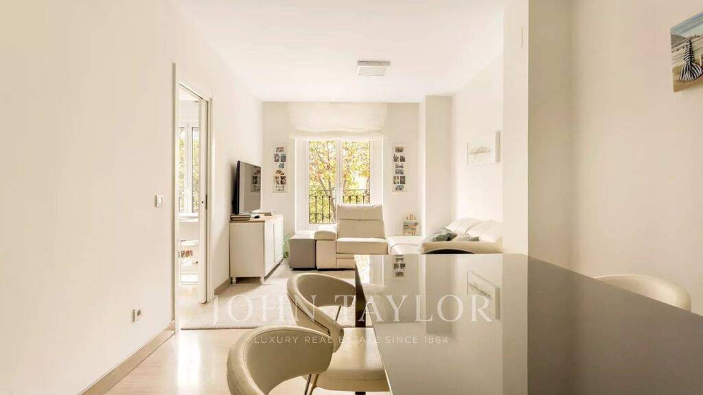 Studio zum Kauf provisionsfrei 1.150.000 € 121 m² 3. Geschoss Madrid 28008