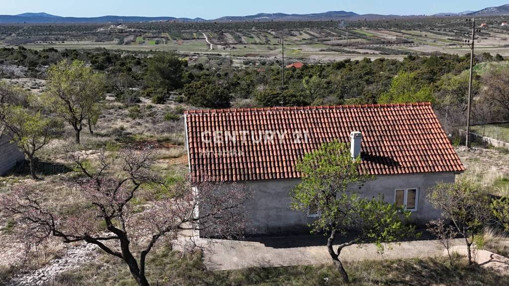 Haus zum Kauf 139.000 € 2 Zimmer 78 m² Skradin