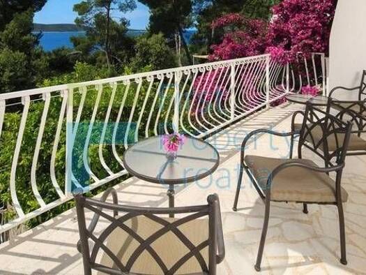 Wohnung zum Kauf 275.000 € 2 Zimmer 50 m² 1. Geschoss Hvar 21450