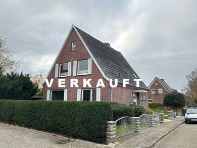 Einfamilienhaus zum Kauf 239.000 € 6 Zimmer 150 m² 440 m² Grundstück Attenastraße 4 Norden Norden 26506