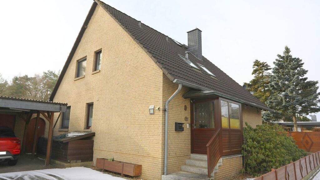 Einfamilienhaus zum Kauf 399.000 € 5 Zimmer 149,8 m² 758 m² Grundstück Gifhorn 38518