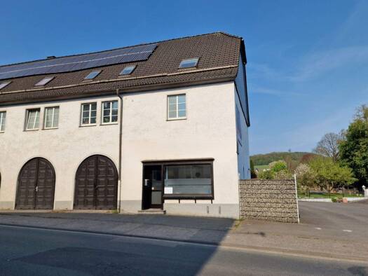 Laden zur Miete 240 € 1 Zimmer 32,5 m² Verkaufsfläche Allendorf Sundern-Allendorf 59846