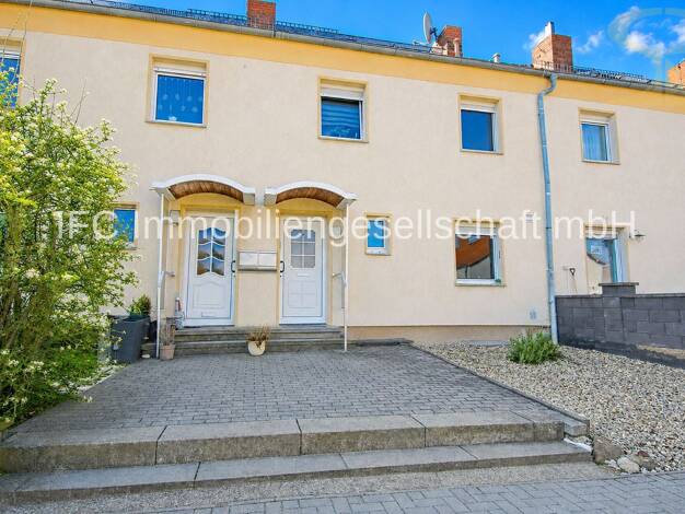 Reihenmittelhaus zum Kauf 115.000 € 4 Zimmer 80 m² 350 m² Grundstück Wolfen Bitterfeld-Wolfen 06766