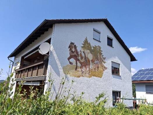 Mehrfamilienhaus zum Kauf 245.000 € 6 Zimmer 166 m² 565 m² Grundstück frei ab sofort Regen Regen 94209