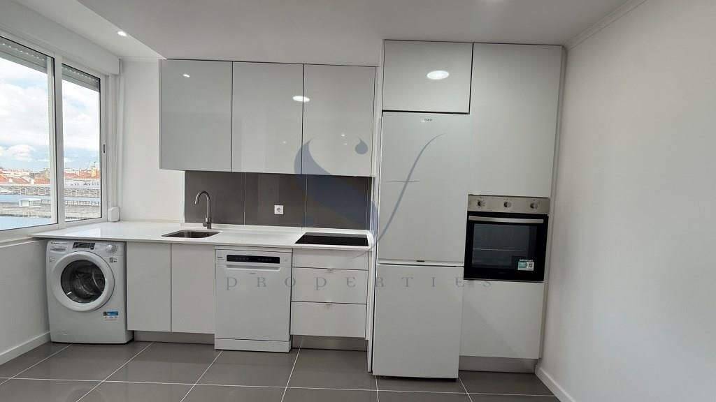 Wohnung zum Kauf 295.000 € 58 m² Águas Livres 2720