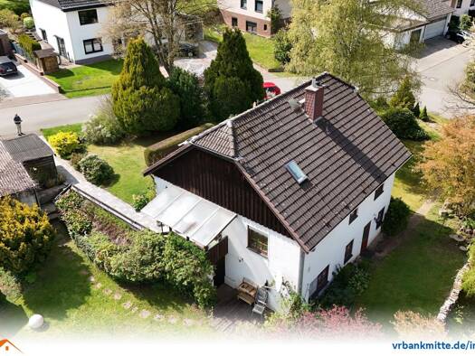 Einfamilienhaus zum Kauf 344.000 € 7 Zimmer 147 m² 976 m² Grundstück frei ab sofort Gieboldehausen 37434