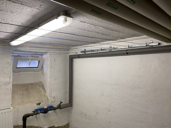 Property thumbnail 35