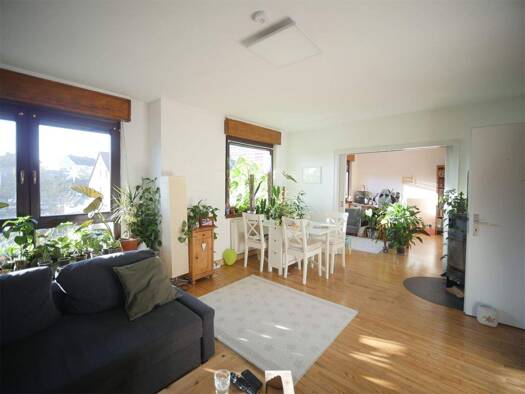 Wohnung zur Miete 650 € 2,5 Zimmer 81 m² 3. Geschoss frei ab 01.05.2026 Innenstadt Neunkirchen 66538