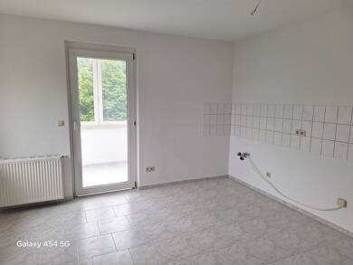 Wohnung zur Miete 380 € 2 Zimmer 58 m² 1. Geschoss frei ab sofort Bülaustraße 23 Marienthal Zwickau 08060