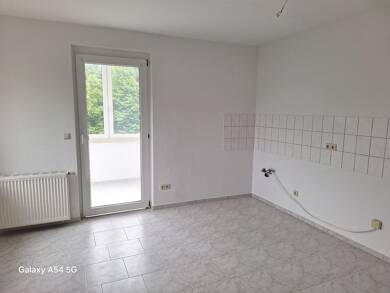 Wohnung zur Miete 380 € 2 Zimmer 58 m² 1. Geschoss frei ab sofort Bülaustraße 23 Marienthal Zwickau 08060
